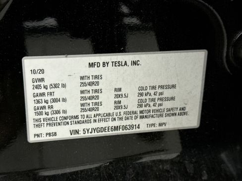 Used 2021 Tesla Model Y Long Range AWD/4WD image 13