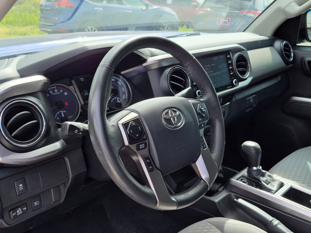 Used 2023 Toyota Tacoma SR5 AWD/4WD image 9
