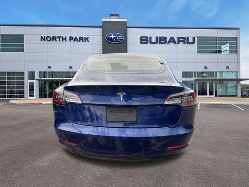 Used 2019 Tesla Model 3 Standard image 4