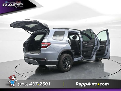 Used 2024 Honda Pilot TrailSport image 36