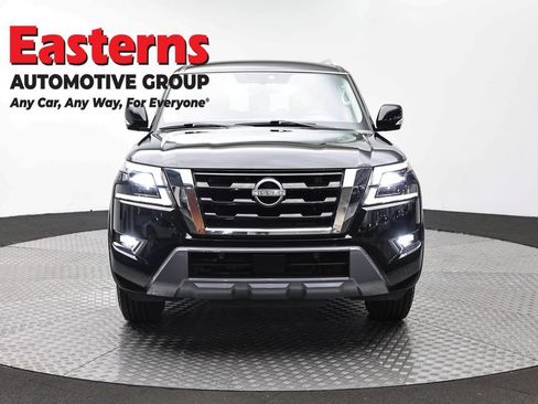 Used 2024 Nissan Armada SV RWD image 2