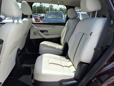Certified 2024 MAZDA CX-90 Plug-In Hybrid w/ Premium Plus AWD/4WD image 17