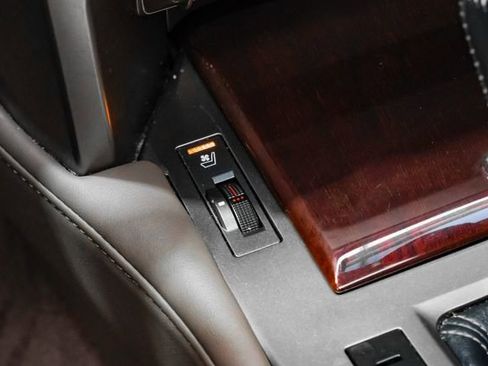 Used 2017 Lexus GX 460 image 33