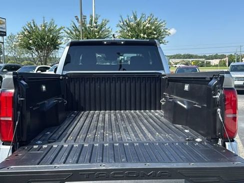 Used 2025 Toyota Tacoma SR5 w/ SR5 Upgrade Package RWD image 10