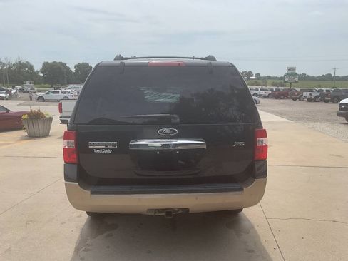 Used 2014 Ford Expedition EL XLT w/ Equipment Group 202A AWD/4WD image 7