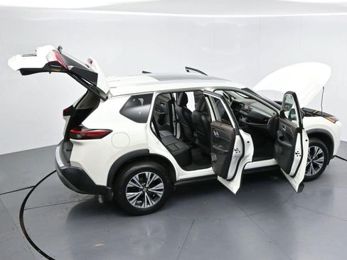 Used 2021 Nissan Rogue SV w/ Premium Package AWD/4WD image 41