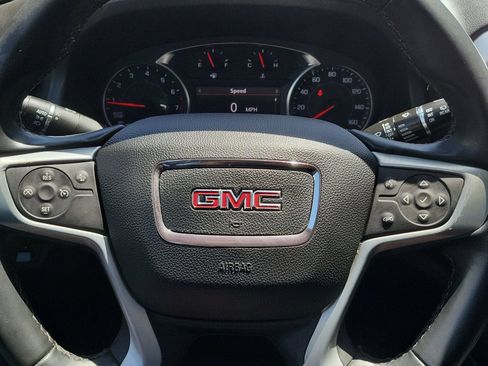 Used 2023 GMC Acadia SLT FWD image 11