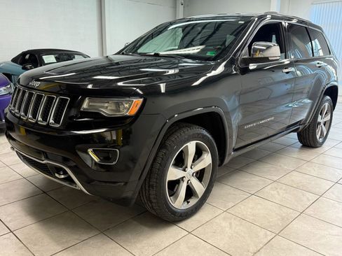 Used 2015 Jeep Grand Cherokee Overland image 3