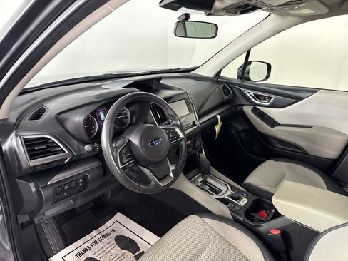 Used 2024 Subaru Forester Premium AWD/4WD image 15