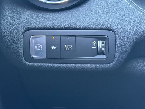 Used 2026 Chevrolet Blazer EV LT FWD image 37