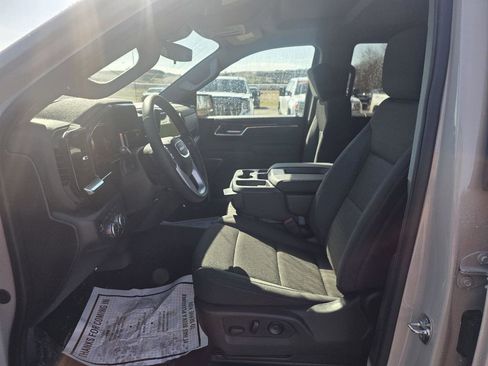 New 2026 GMC Sierra 1500 SLE w/ X31 Off-Road Package AWD/4WD image 18
