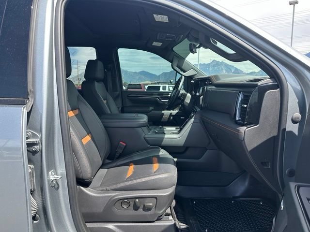 Used 2024 GMC Sierra 3500 AT4 w/ AT4 Premium Plus Package AWD/4WD image 32