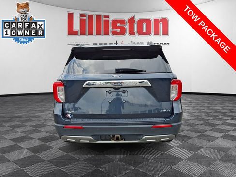 Used 2022 Ford Explorer XLT w/ Equipment Group 202A AWD/4WD image 5