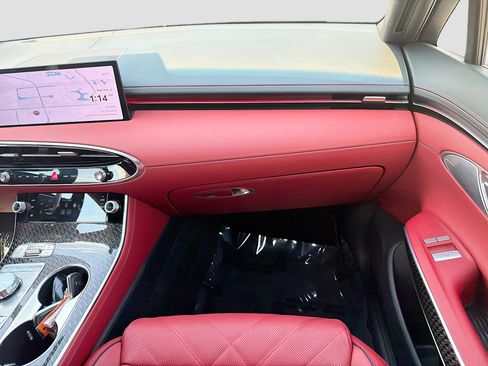 Used 2026 Genesis GV70 3.5T Sport Prestige image 18