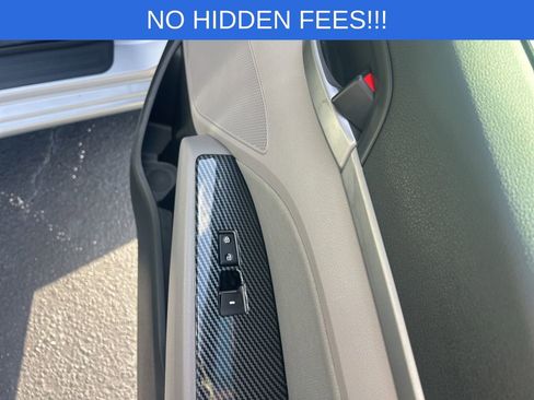 Used 2018 Hyundai Elantra SEL image 15