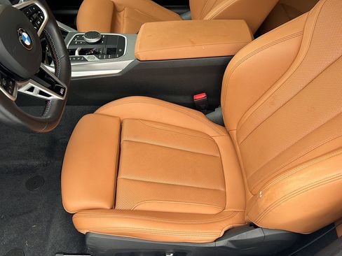 Certified 2025 BMW M240i Coupe image 28