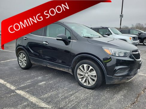 Used 2019 Buick Encore Preferred image 1