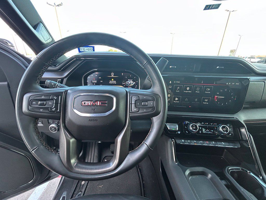 Used 2025 GMC Sierra 2500 AT4 w/ AT4 Premium Plus Package AWD/4WD image 10