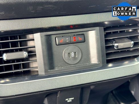 Used 2025 Ford F250 Platinum w/ FX4 Off-Road Package image 20