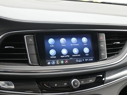Used 2023 Buick Enclave Essence w/ Experience Buick Package FWD image 13
