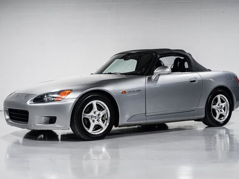 Used 2000 Honda S2000 image 30