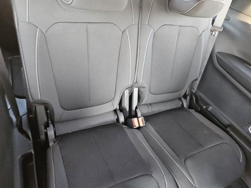 New 2025 Jeep Grand Cherokee L Laredo w/ Luxury Tech Group I image 16