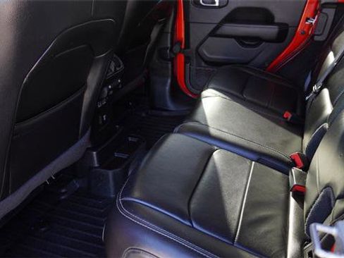 Certified 2021 Jeep Wrangler Unlimited Sahara image 13