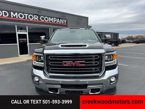 Used 2017 GMC Sierra 3500 SLT w/ Duramax Plus Package image 14