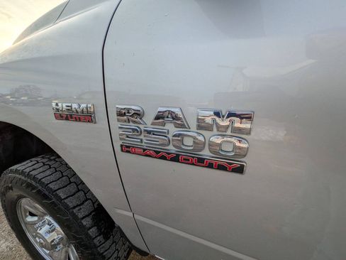 Used 2016 RAM 2500 SLT AWD/4WD image 10