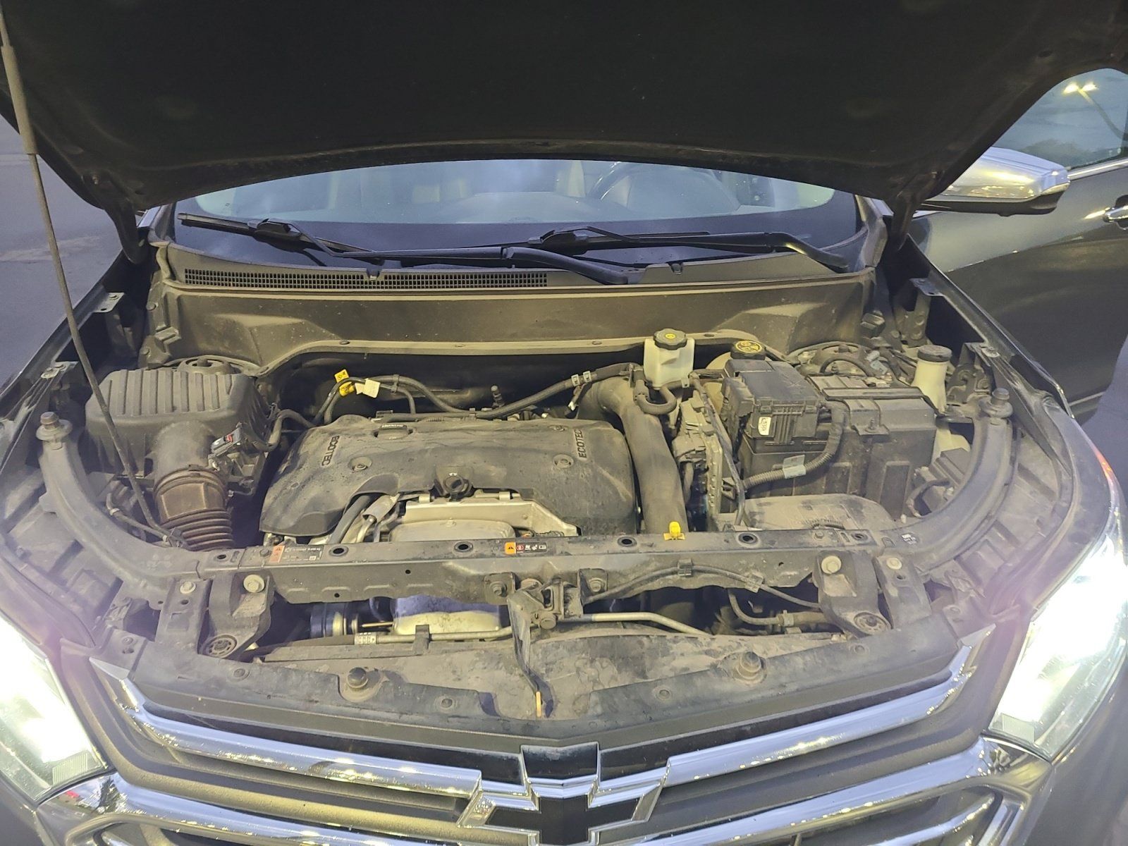Used 2020 Chevrolet Equinox Premier AWD/4WD image 21