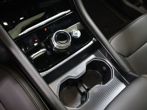 New 2026 Jeep Grand Cherokee L Limited AWD/4WD image 25