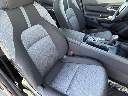 New 2027 Nissan Sentra SV w/ Floor Mat Package FWD image 12