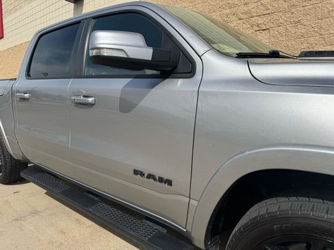 Used 2020 RAM 1500 Laramie AWD/4WD image 11