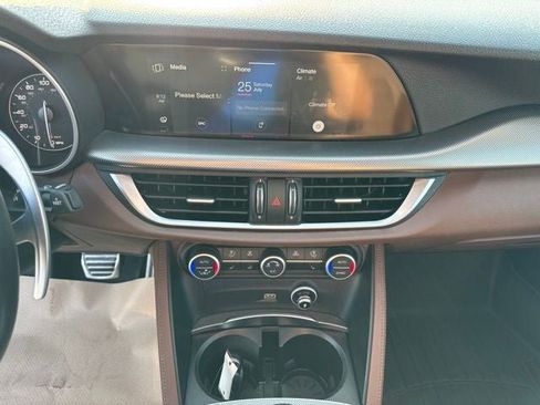 Used 2021 Alfa Romeo Stelvio Ti Sport AWD/4WD image 14