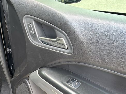 Used 2018 Chevrolet Colorado LT w/ LT Convenience Package image 40