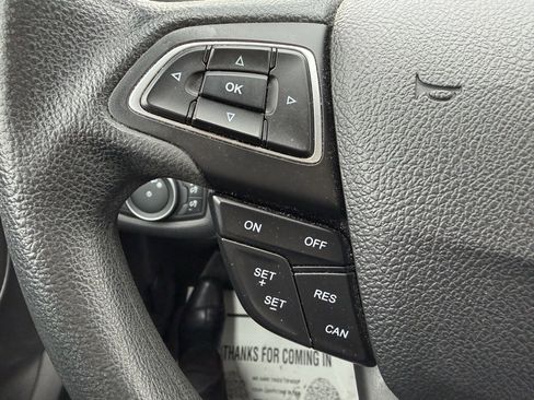 Used 2018 Ford Escape SE image 16