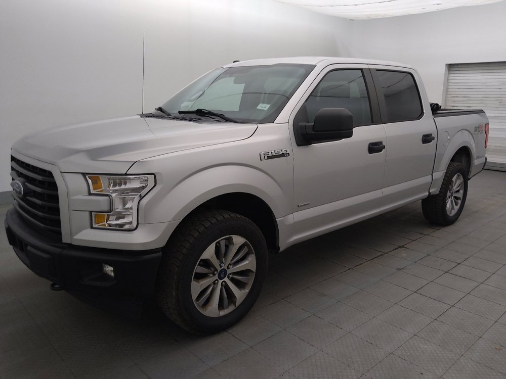 Used 2017 Ford F150 XL w/ Equipment Group 101A Mid AWD/4WD image 2
