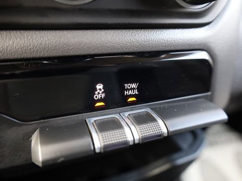 Used 2020 RAM 1500 Big Horn image 35