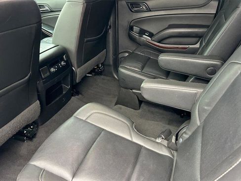 Used 2020 GMC Yukon XL SLT image 12