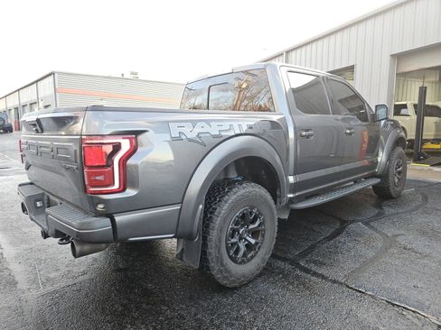 Used 2018 Ford F150 Raptor w/ Equipment Group 802A Luxury image 4