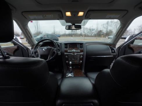 Used 2018 Nissan Armada SL w/ Moonroof Package image 25