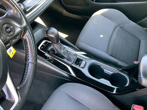 Used 2021 Toyota Corolla SE w/ Carpet Mat Package (TMS) image 13