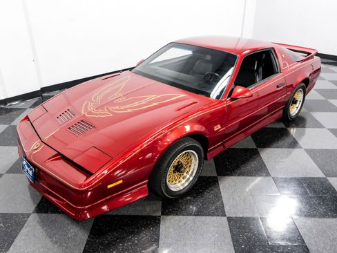 Used 1988 Pontiac Firebird Trans Am image 31