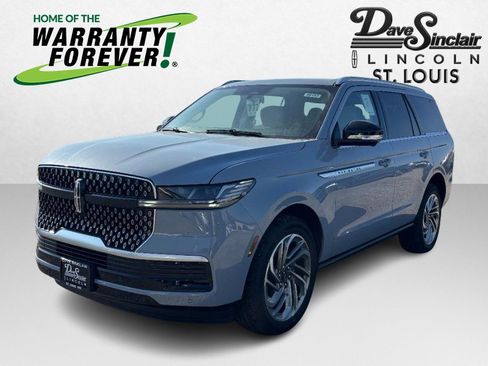 New 2026 Lincoln Navigator Reserve image 1