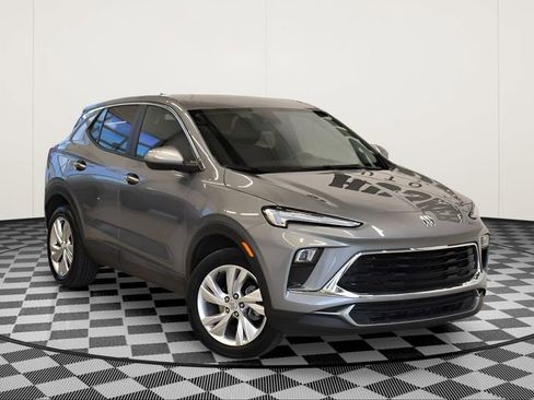 Used 2025 Buick Encore GX Preferred AWD/4WD image 1