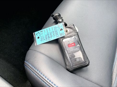 Used 2023 Toyota Corolla Cross AWD Hybrid w/ Convenience Package image 15