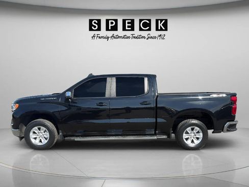 Used 2023 Chevrolet Silverado 1500 LT AWD/4WD image 2