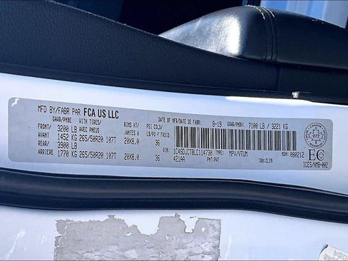 Used 2020 Dodge Durango R/T AWD/4WD image 19