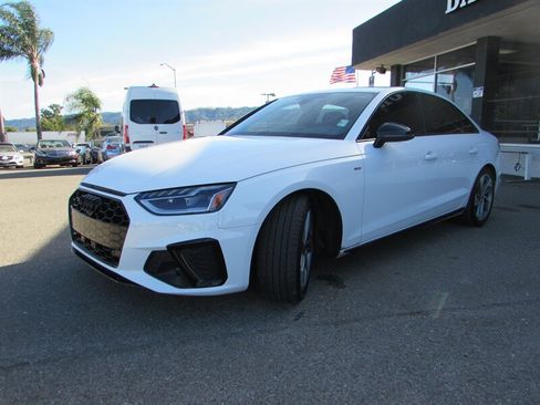 Used 2023 Audi A4 2.0T Premium Plus AWD/4WD image 3