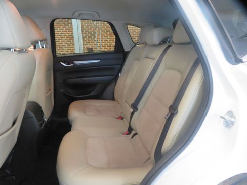 Used 2018 MAZDA CX-5 Touring FWD image 19